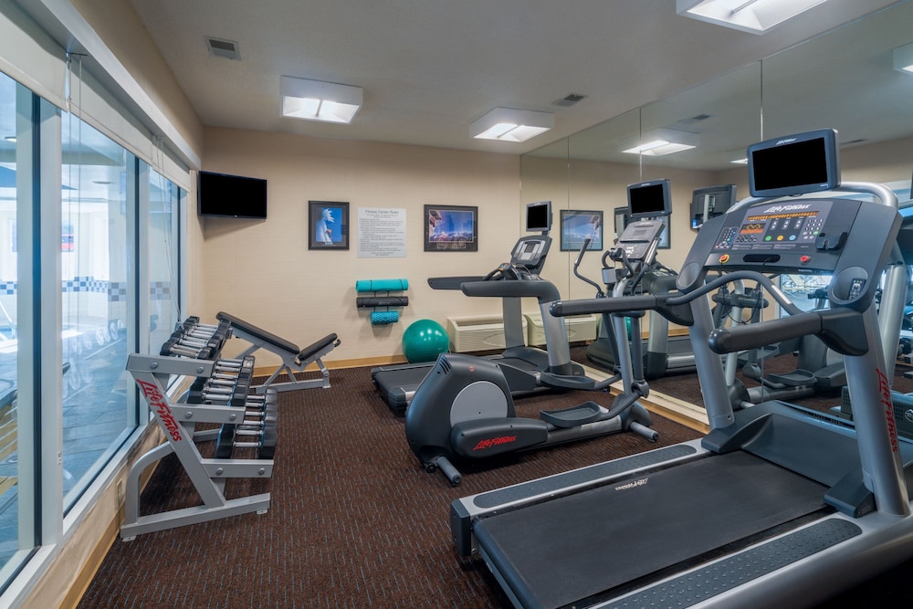 Fairfield Inn Suites Nashville Smyrna 28/50