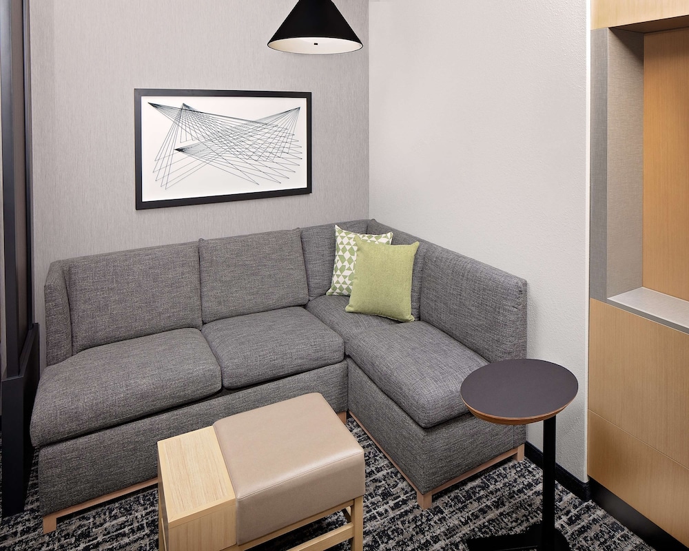 Hyatt Place Murfreesboro 15/31