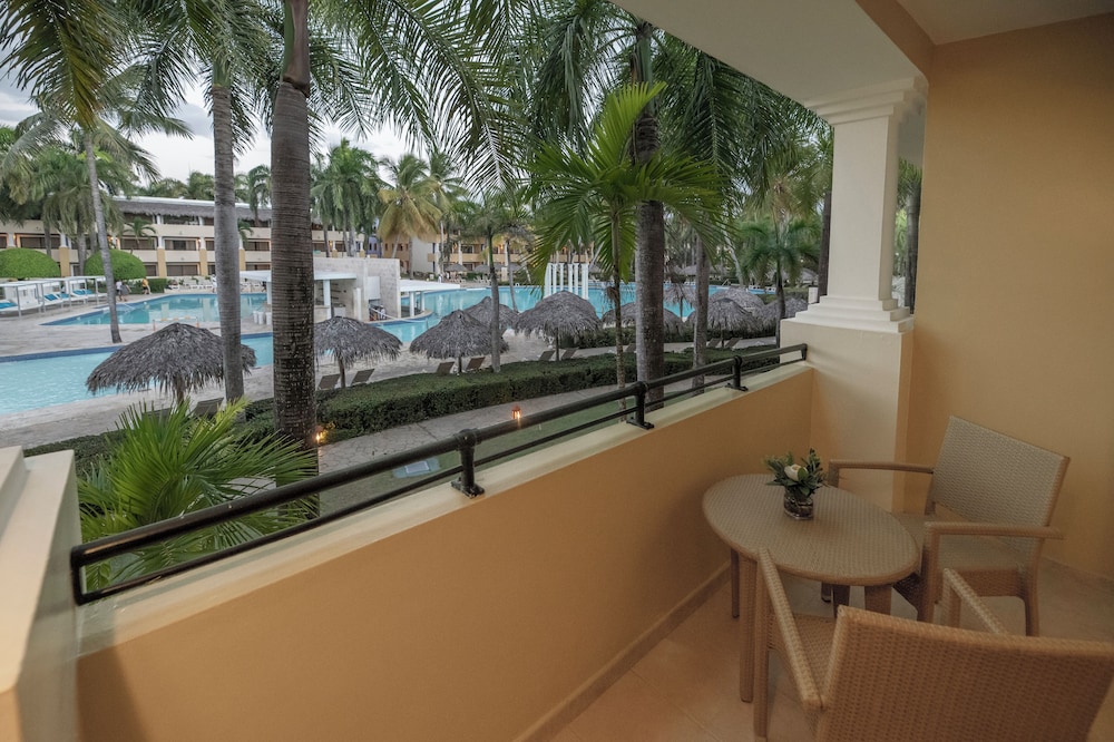 Iberostar Waves Costa Dorada 23/50