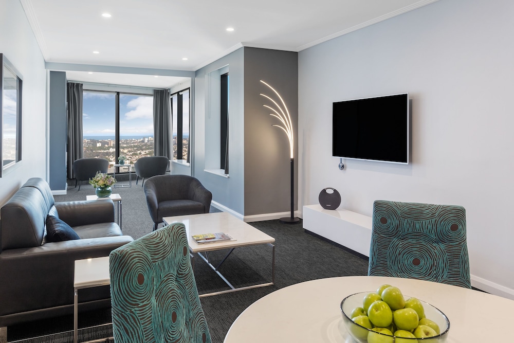 Meriton Suites World Tower 33/50