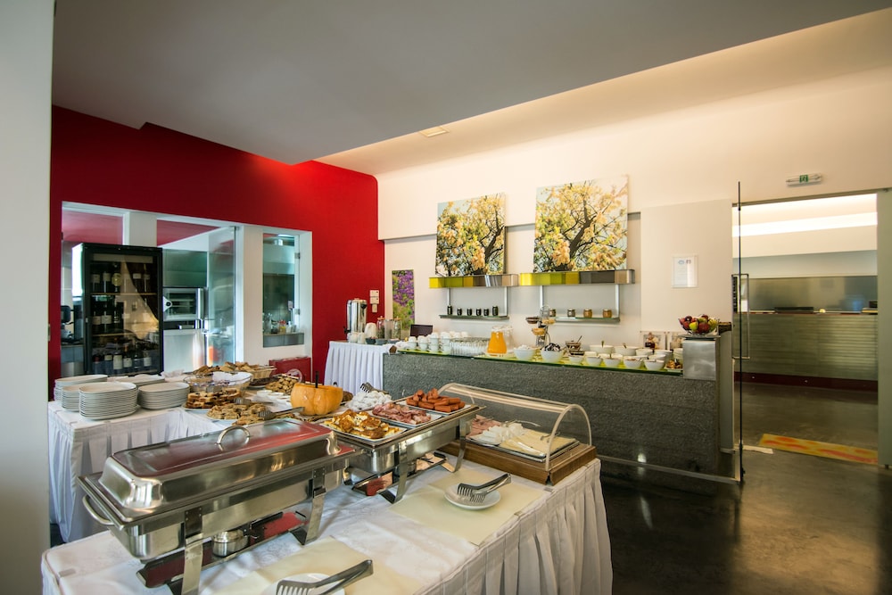 Nefeli Hotel Skiros 55/65