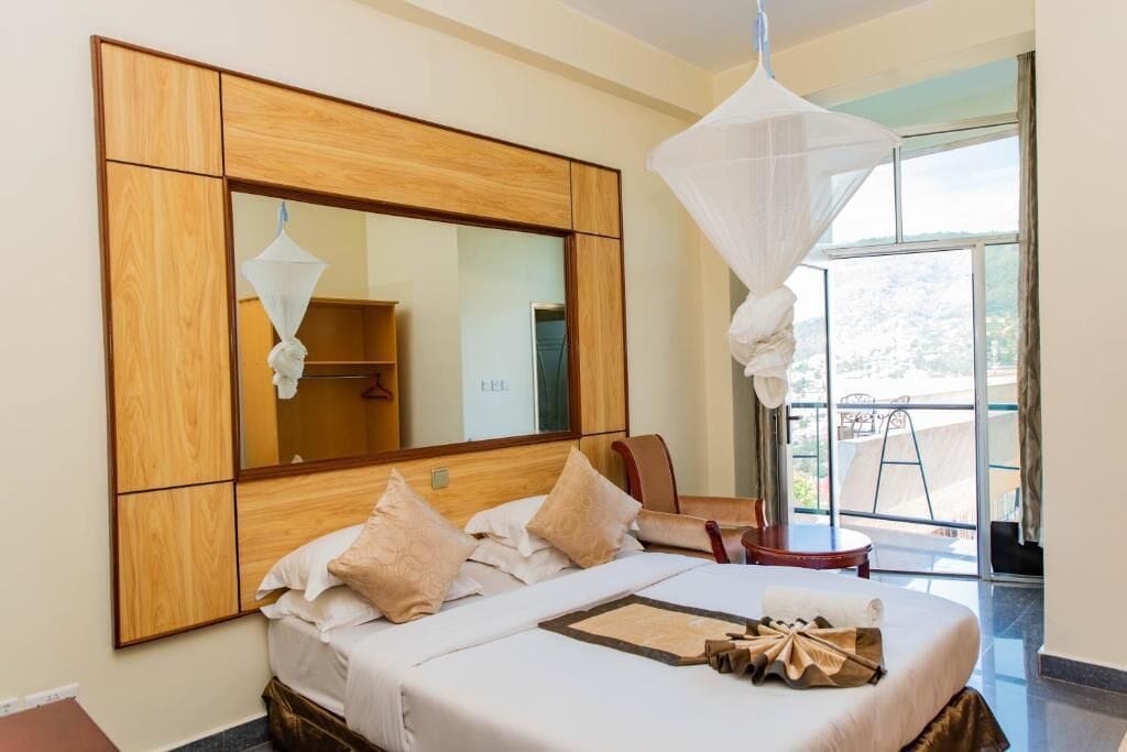Apartment, Mountain View