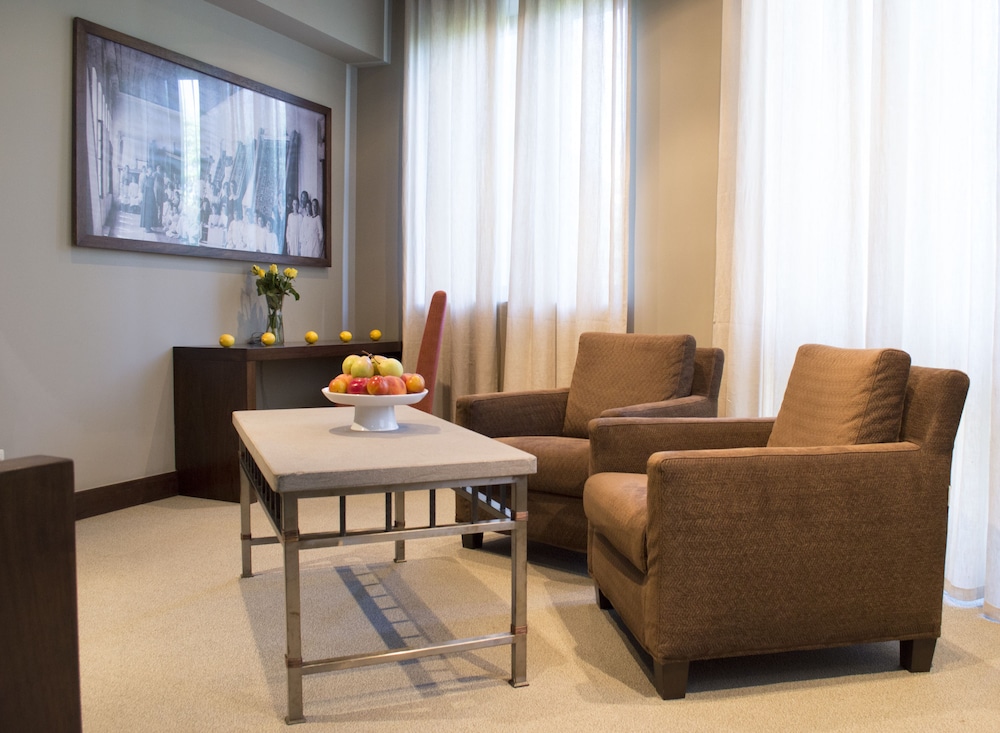 Tufenkian Historic Yerevan Hotel 49/61