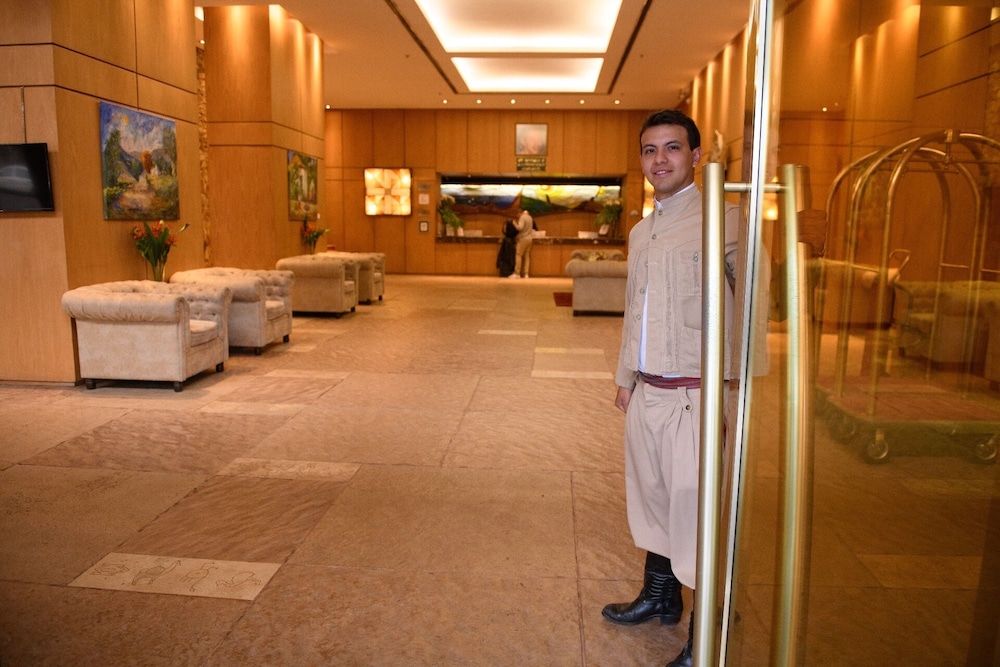 Alejandro I Hotel 42/68