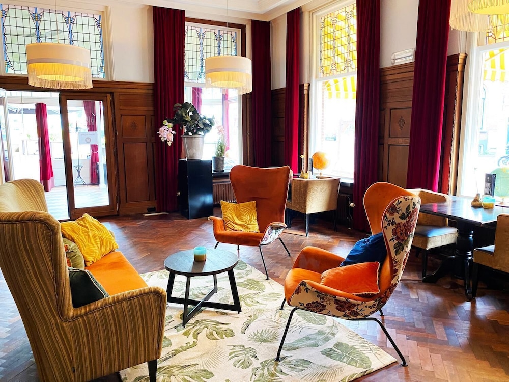 Hotel de Wereld 26/50