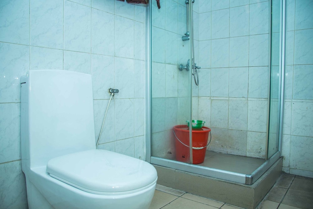 Muriela Hotels 40/45