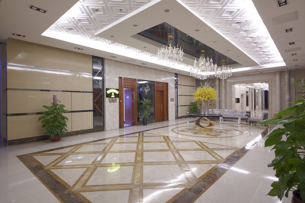 Louidon Mega Apartment Hotel of Kam Rueng Plaza Sunshine 12/77