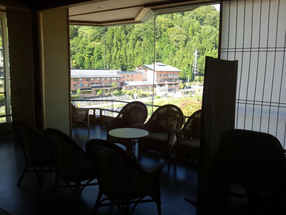 HIRUGAMI GRAND HOTEL TENSHIN 24/40