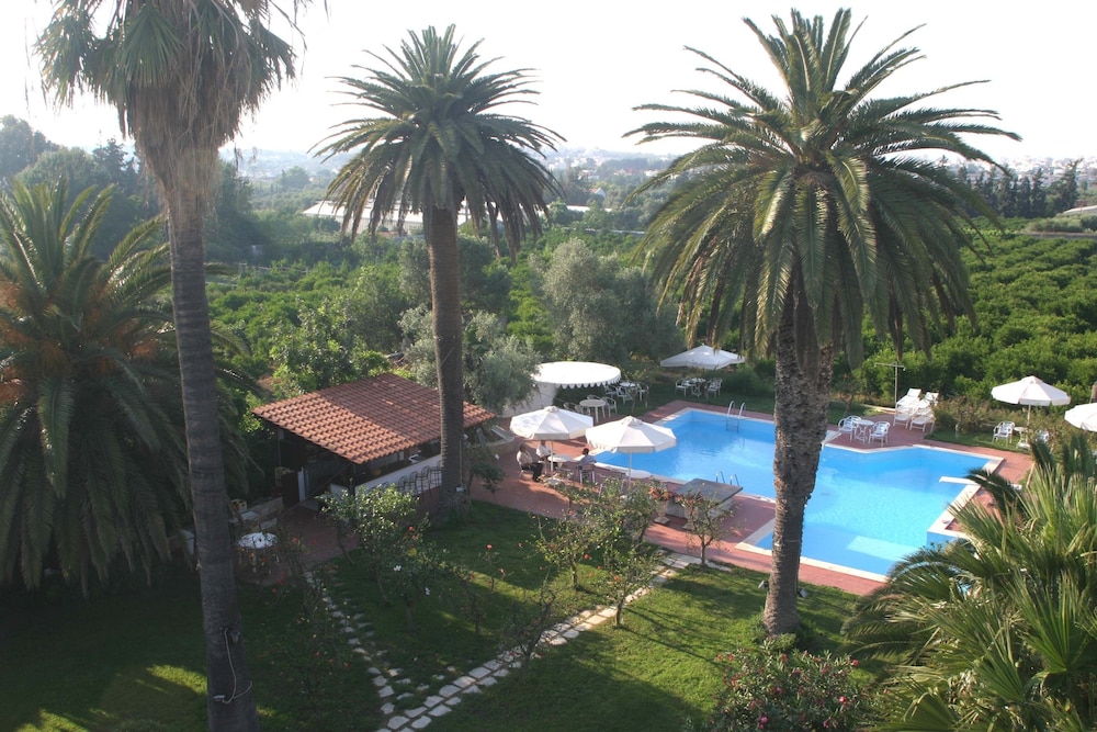 Oasis Guesthouse 24/35