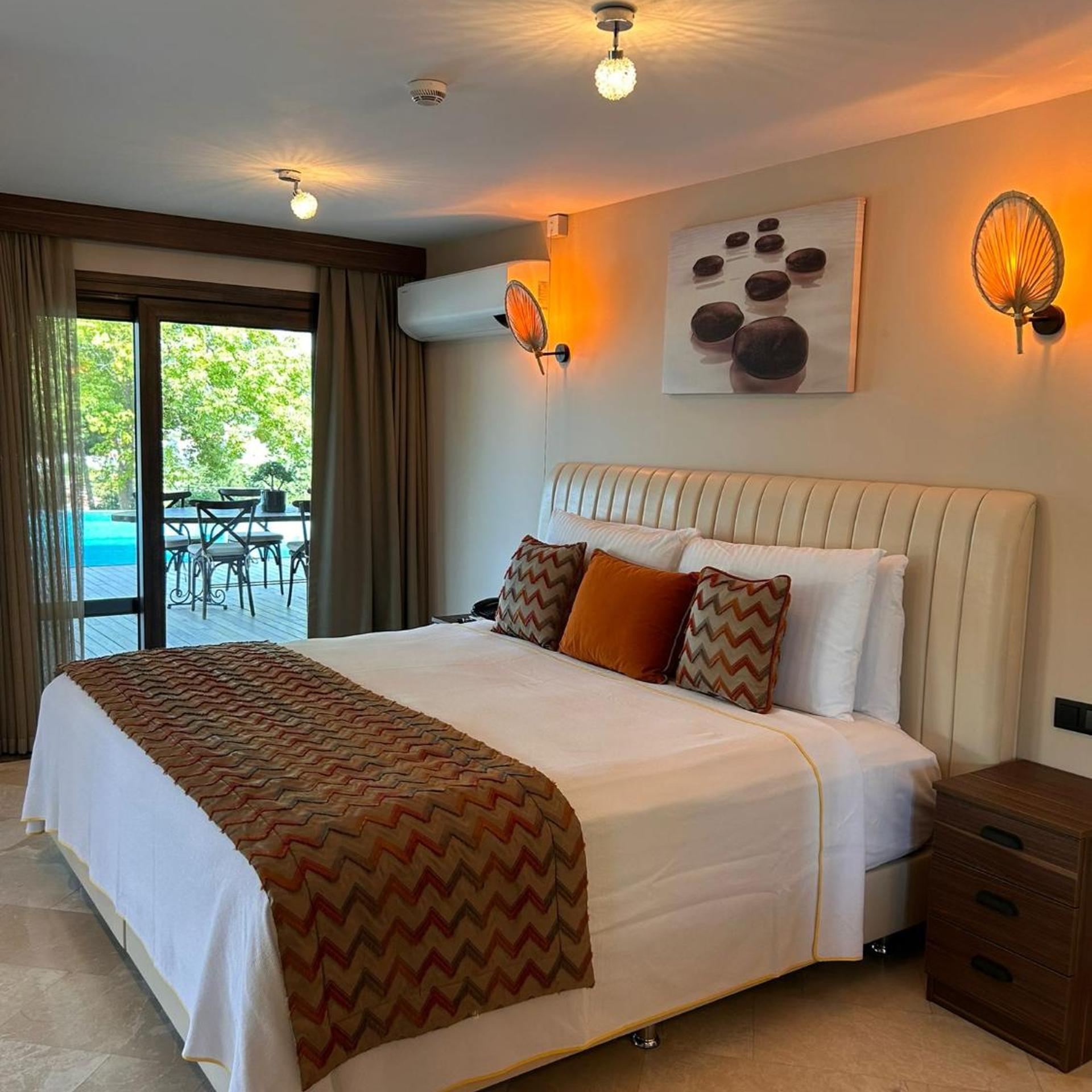Room, King Bed, Accessible