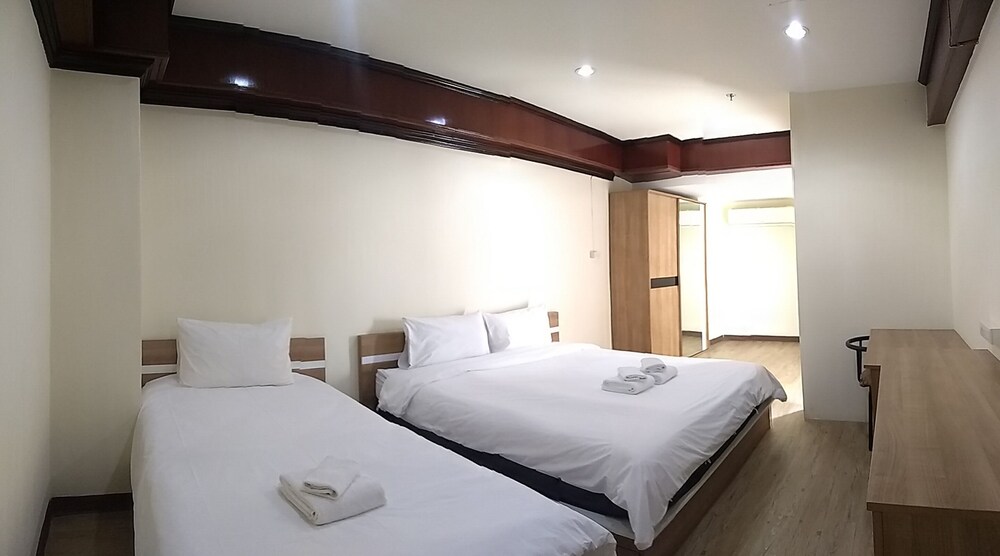 KOMOL RESIDENCE BANGKOK 14/65
