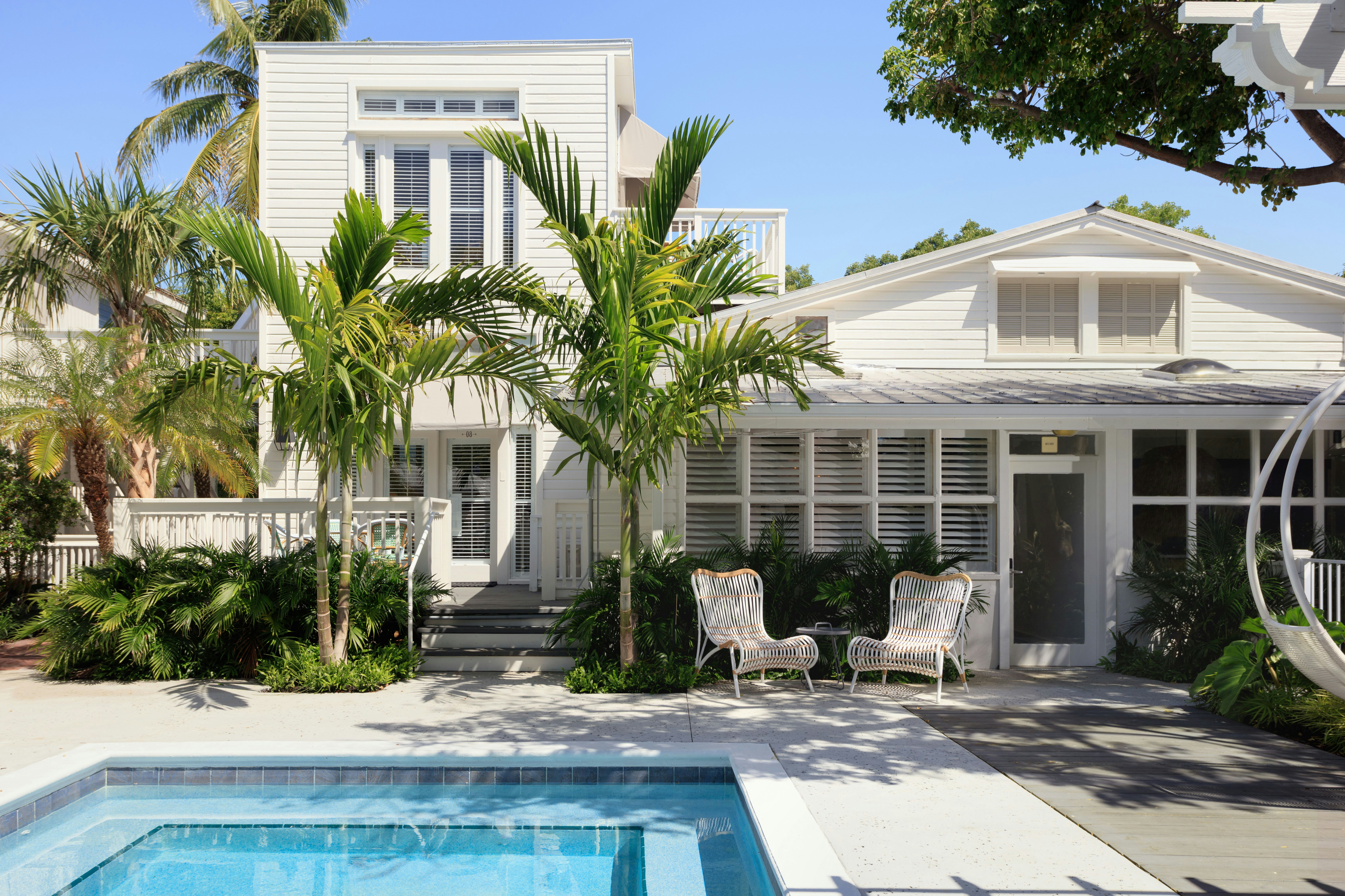 Ellas Cottages 25/30