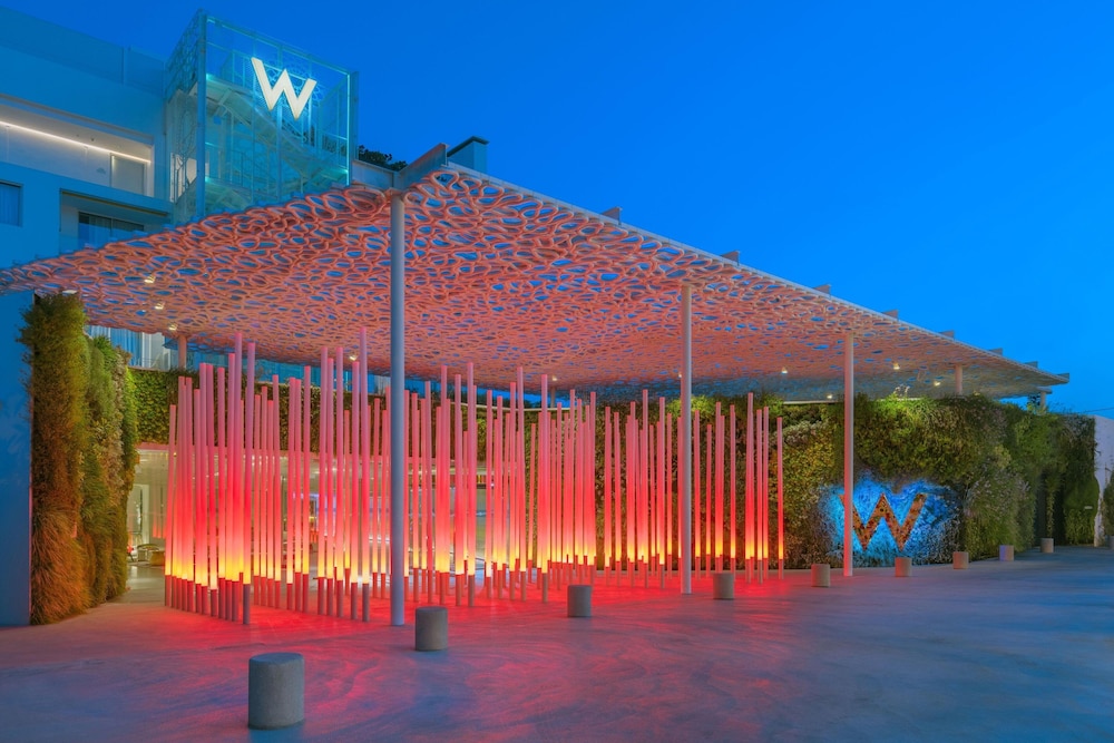 W Ibiza in SANTA EULALIA DEL RIO