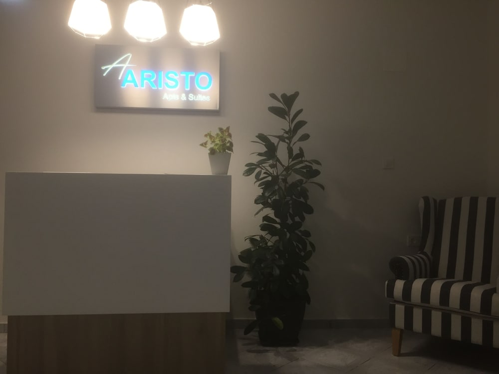 Aristo Apartments 39/57