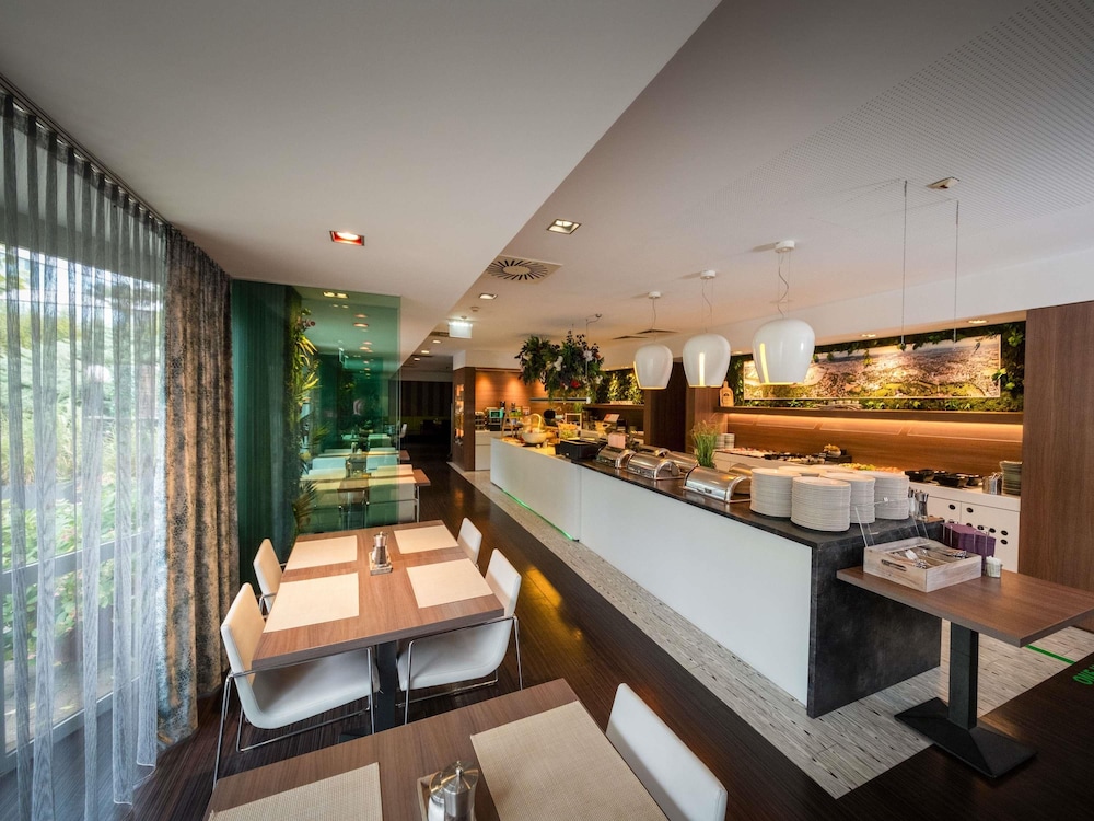 Ibis Styles Linz 6/45