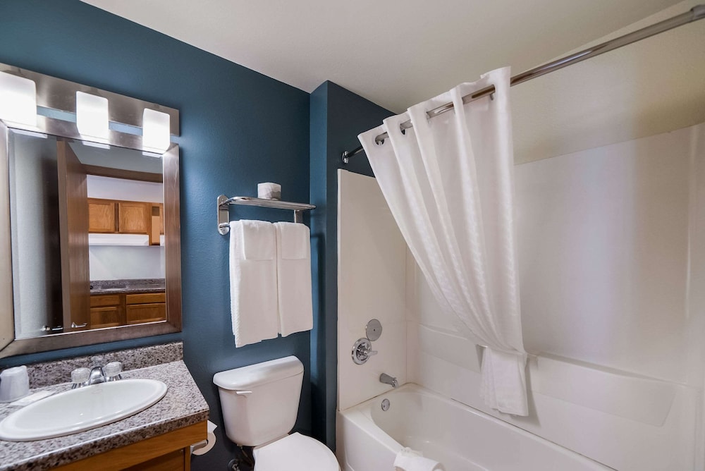 WoodSpring Suites Fort Worth Fossil Creek 58/58