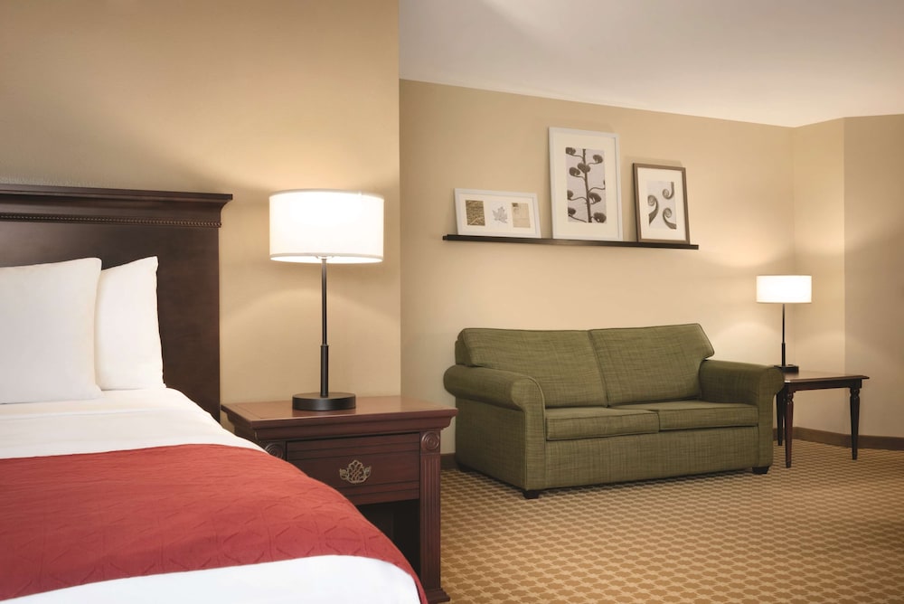 Country Inn & Suites By Radisson, Des Moines West, IA 35/48