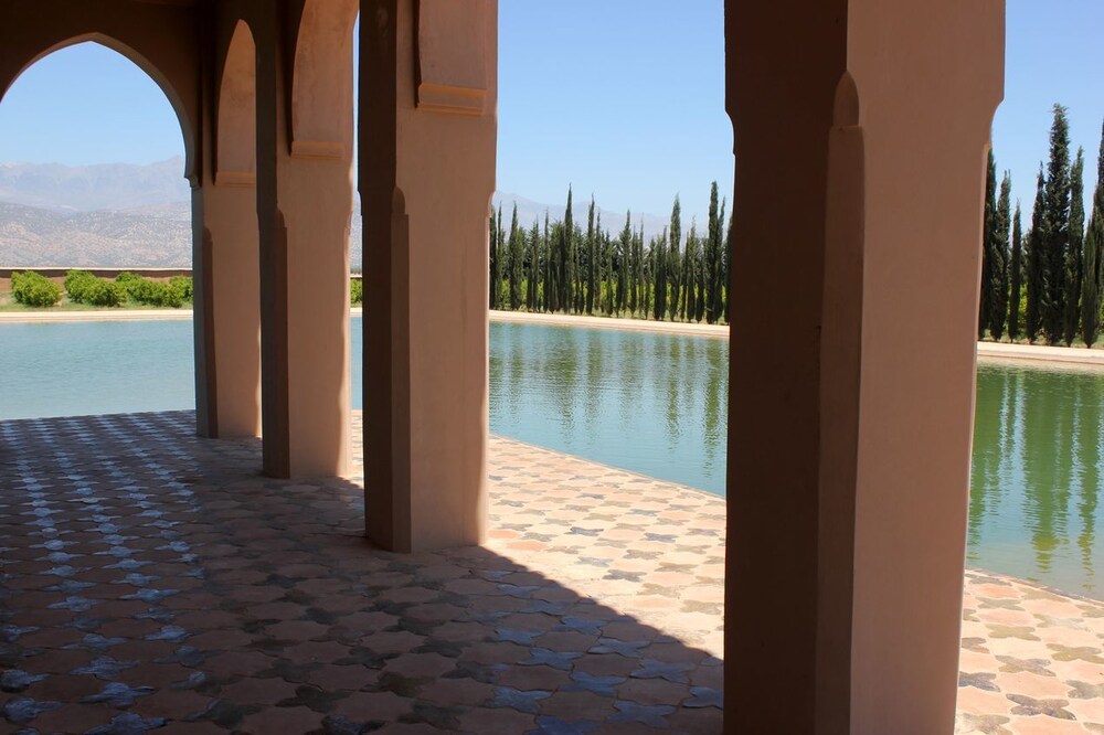 Palais Claudio Bravo 43/47