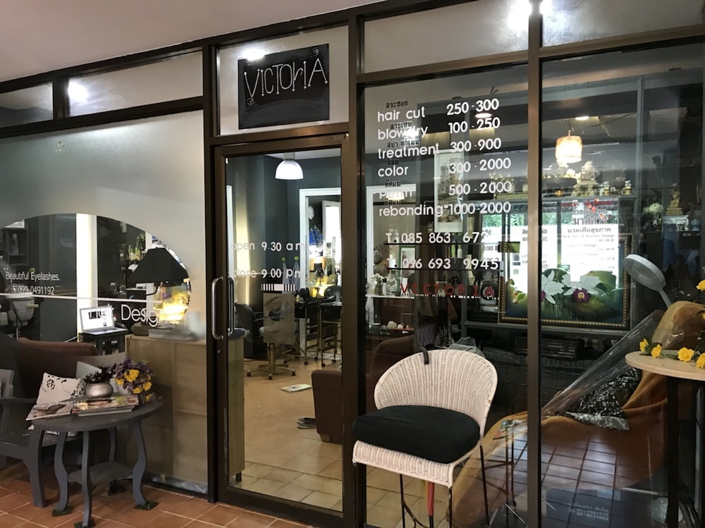 RATANA HOTEL CHIANG MAI 39/49