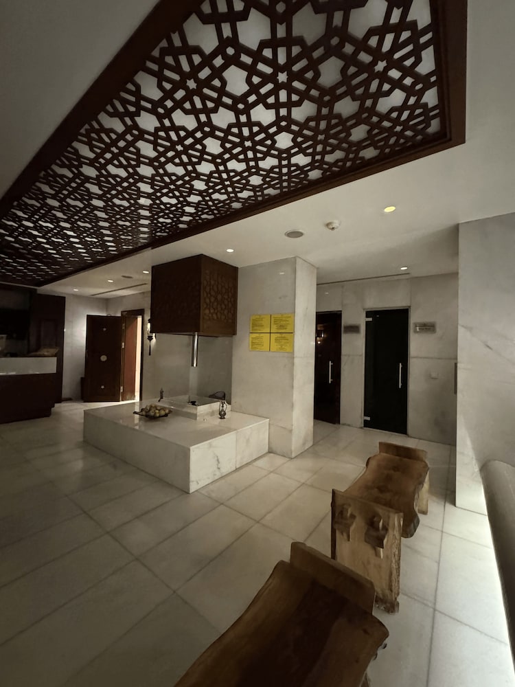 Cvk Taksim Hotel 11/76