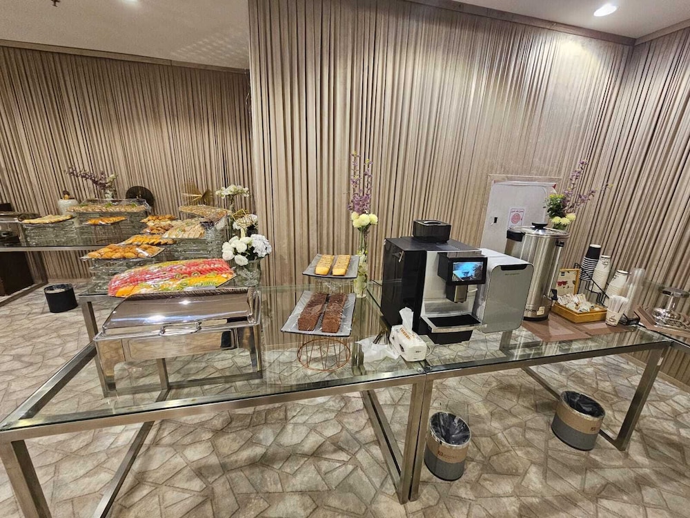 فندق الرياض إن(Riyadh Inn Hotel) 30/32