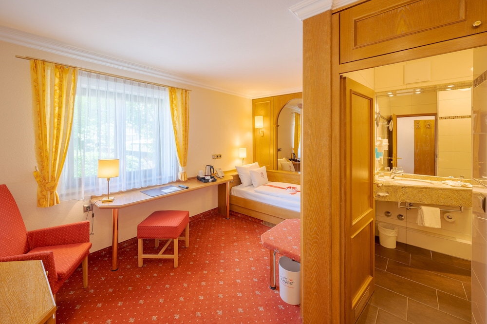 Hotel Am Schlosspark Zum Kurfurst 67/67