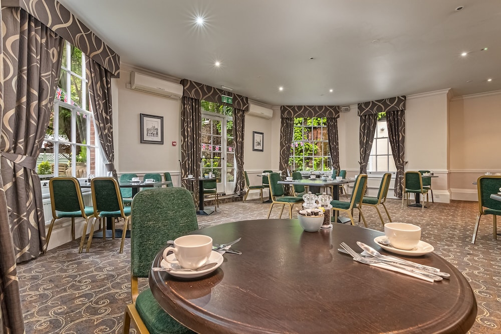 Mercure Salisbury White Hart Hotel 48/71