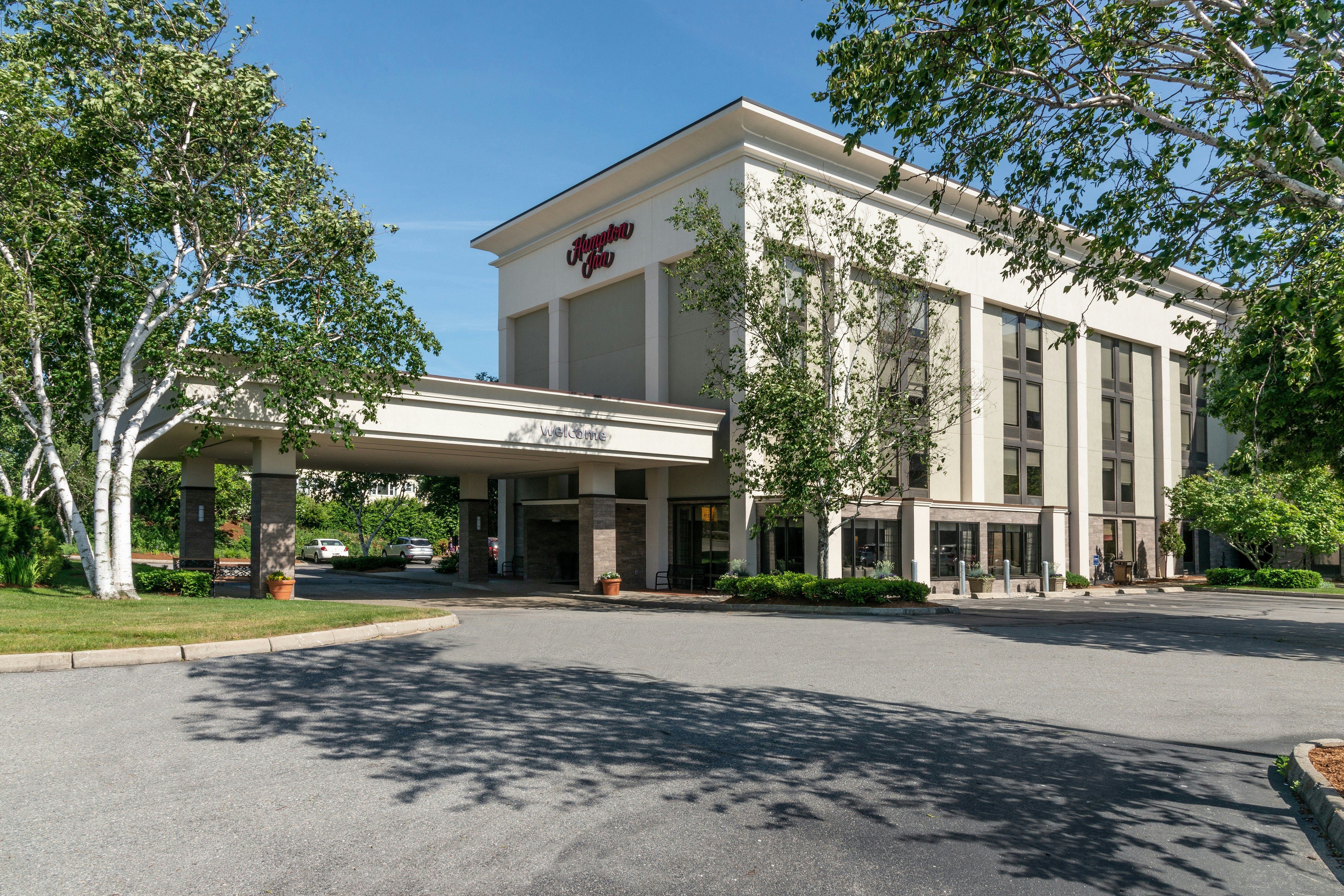 Hampton Inn Fall River/Westport 26/29