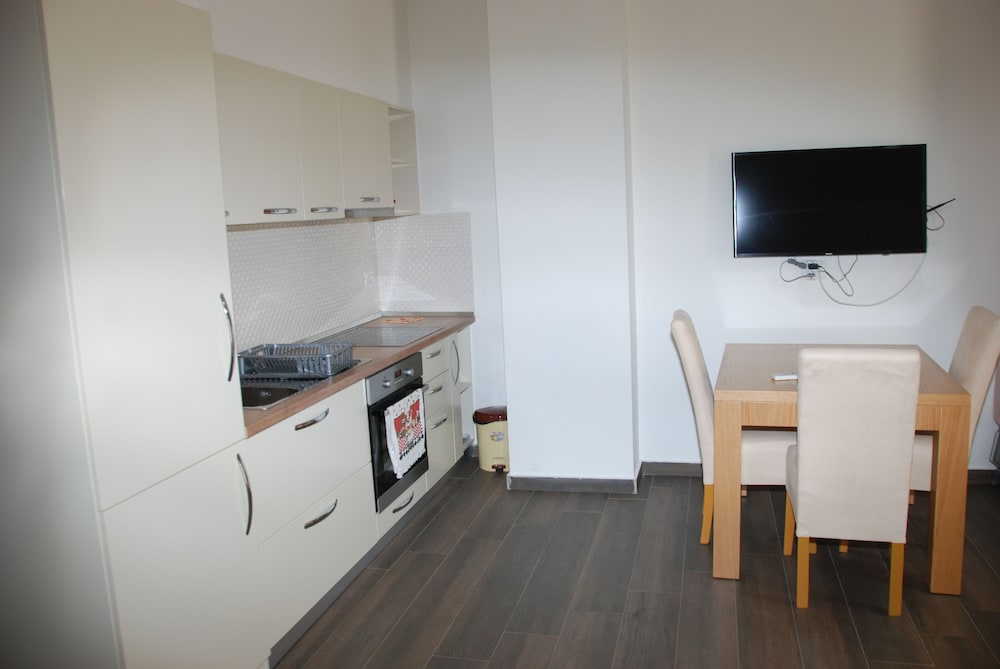 Sunrise Luxury Apartment 41/50