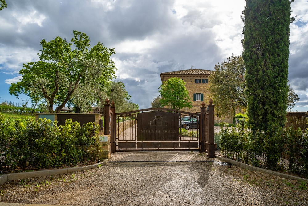 Azienda Agricola Villa Le Prata 36/50