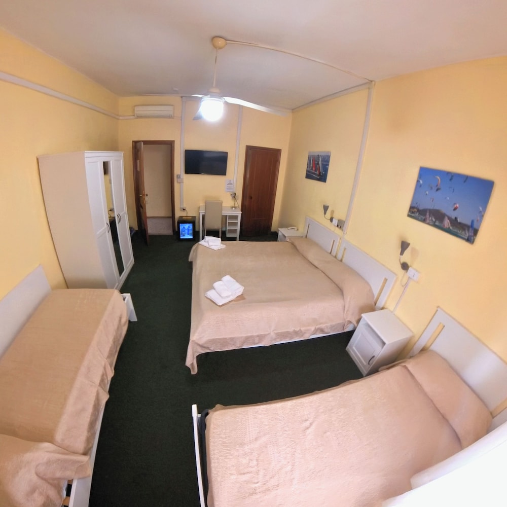 Giappone Inn Parking Hotel 8/39
