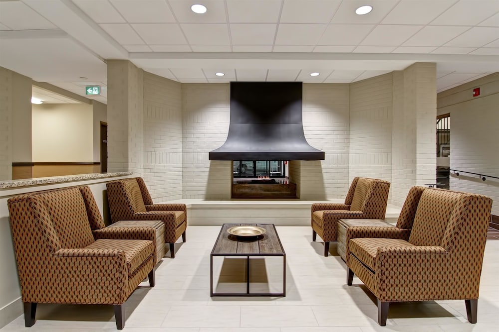 Best Western London Airport Inn Suites 35/53