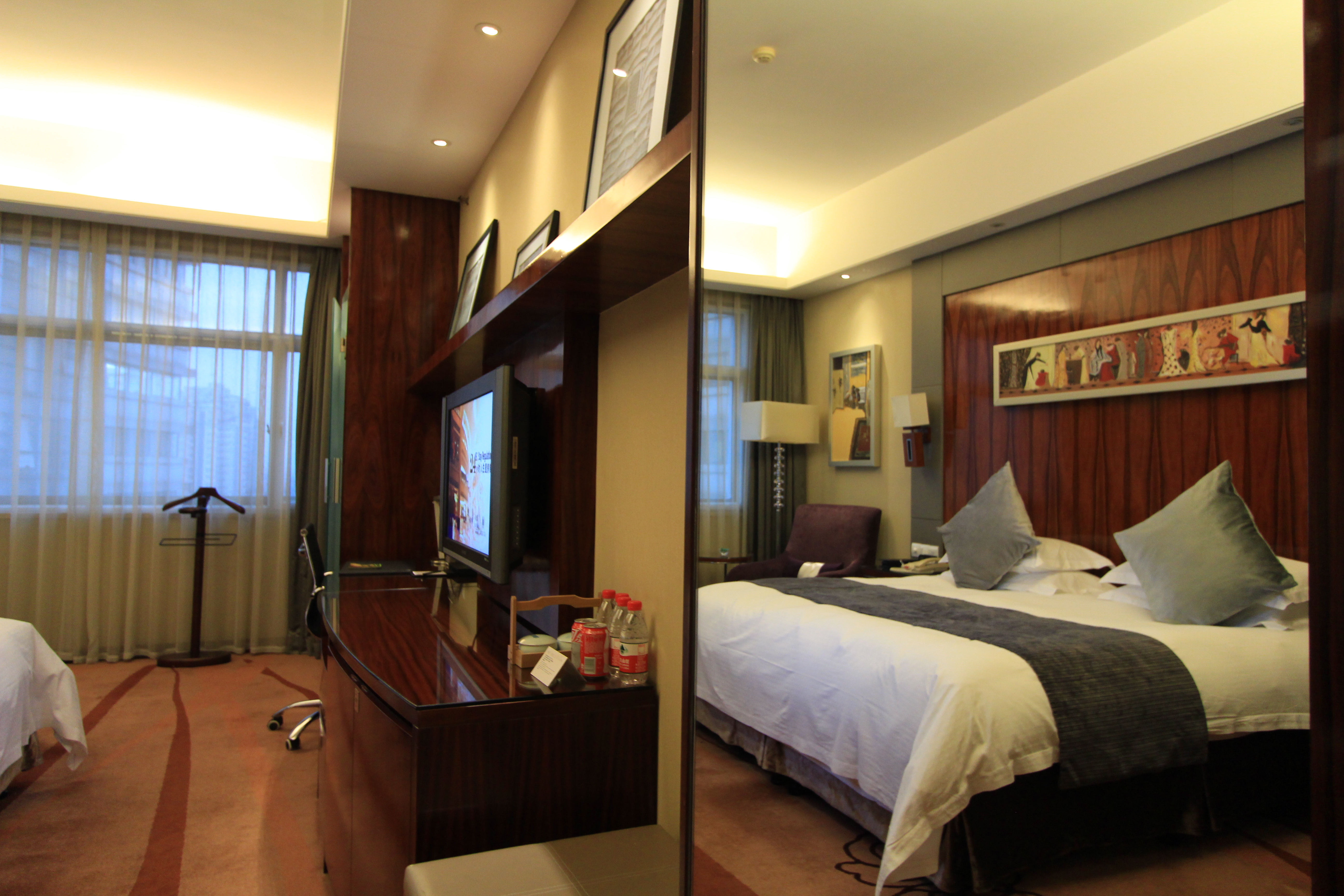 Kingdom Hotel Yiwu 11/55