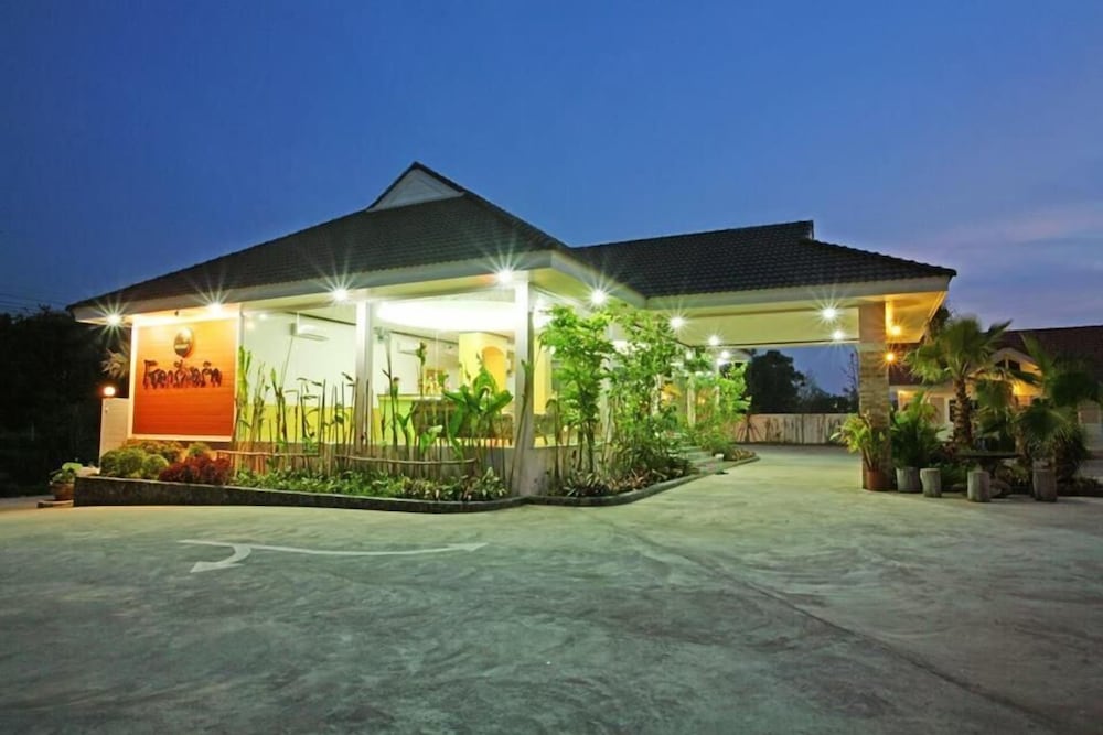 Soda Resort 4/33