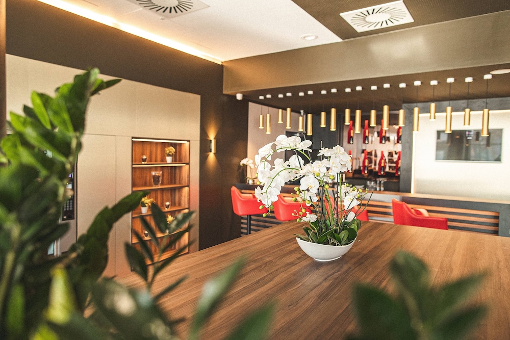 Plaza Premium Karlsruhe 22/35