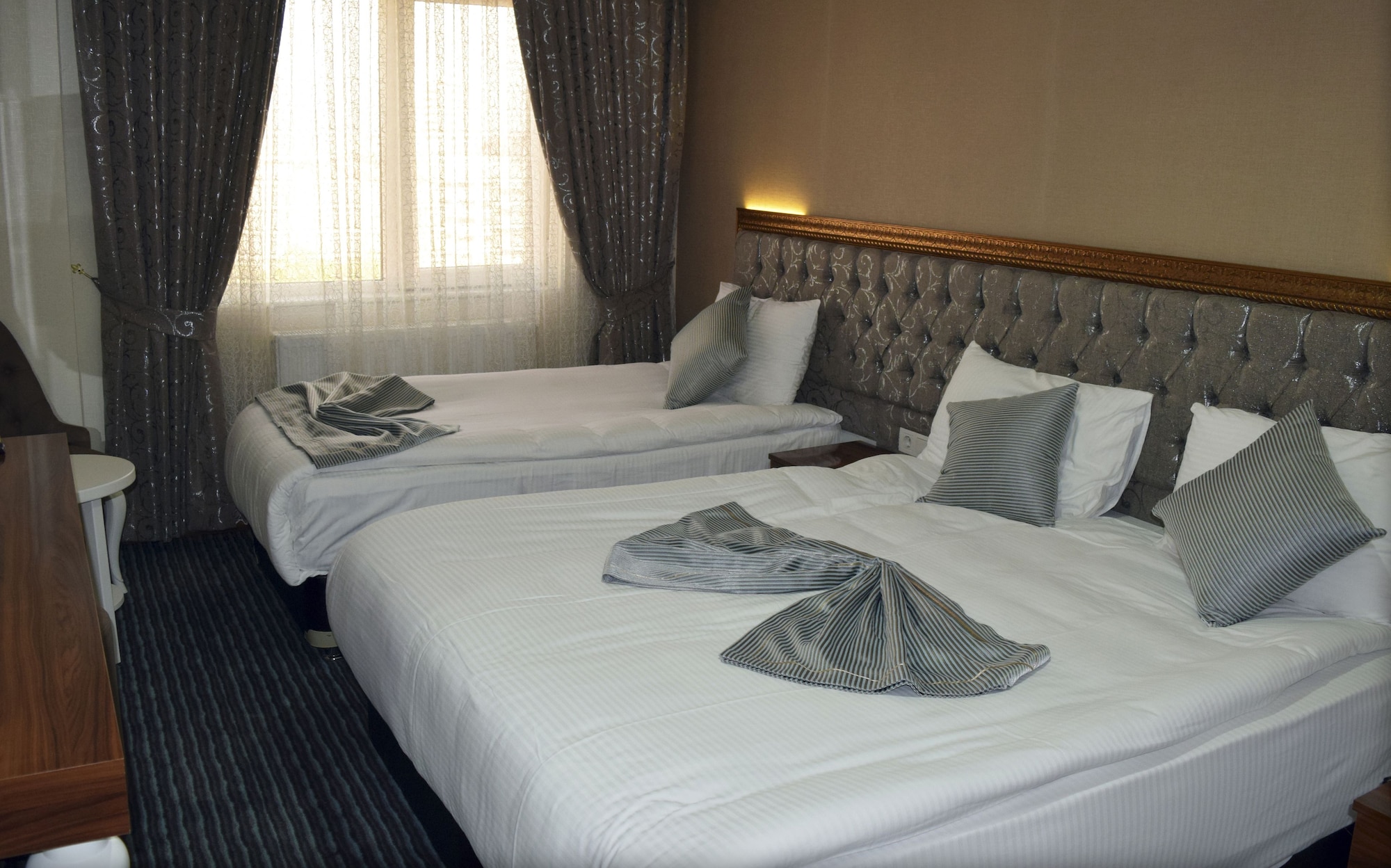 STANDARD, DOUBLE BED