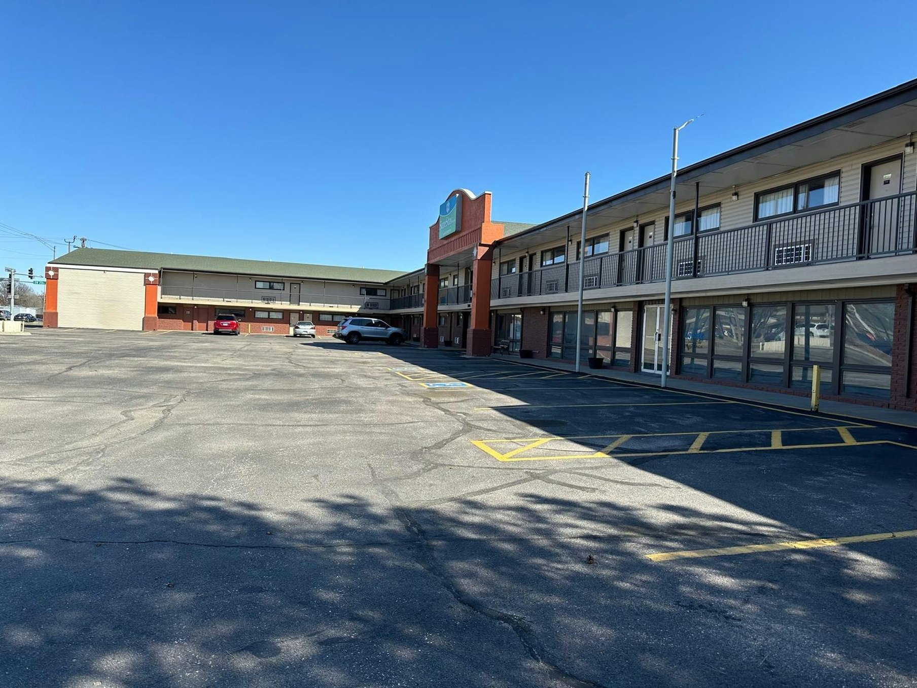 Stay Inn by OYO Near I 80 Lincoln West 29/32