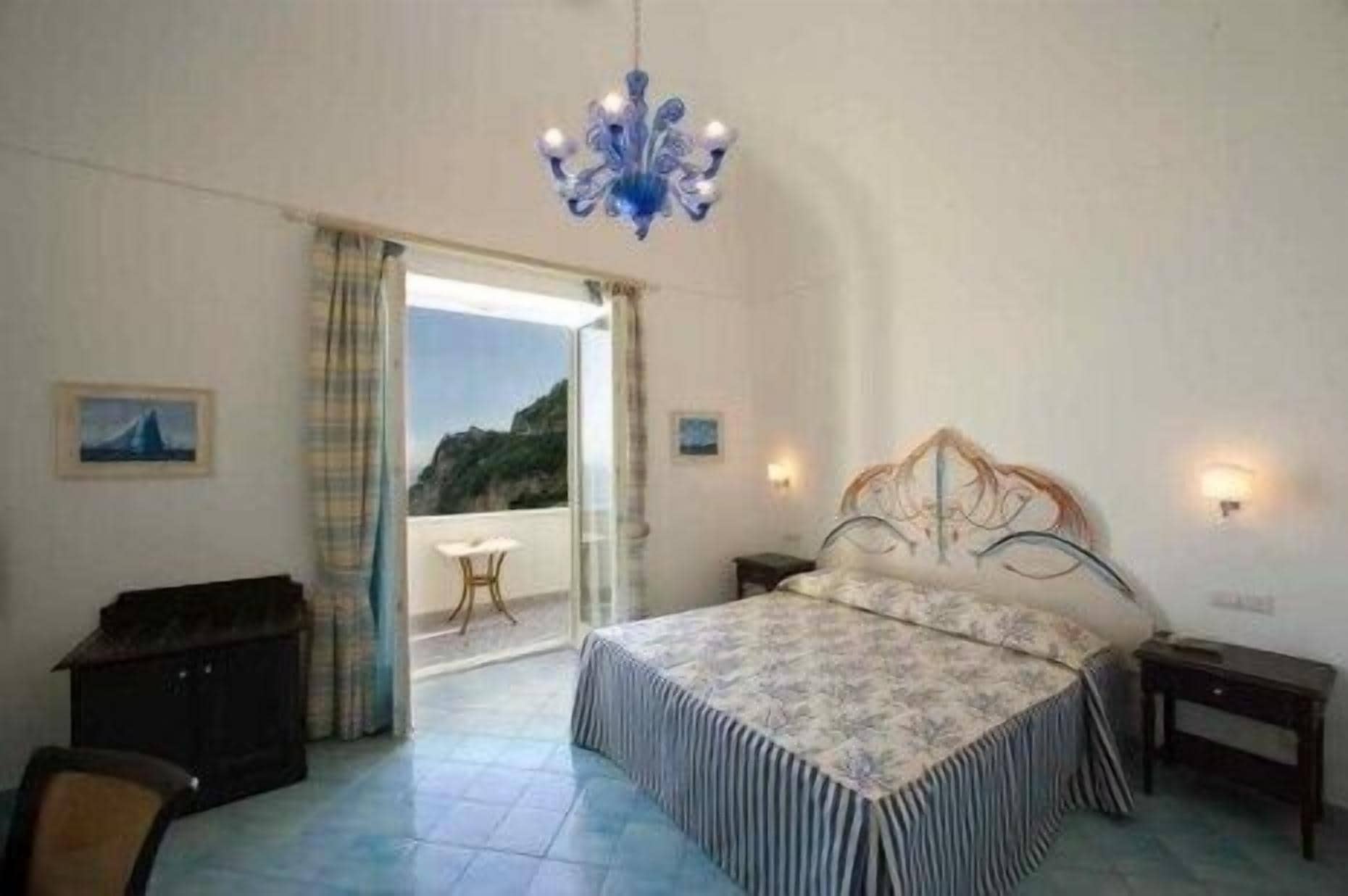 COMFORT, OCEAN VIEW, BALCONY
