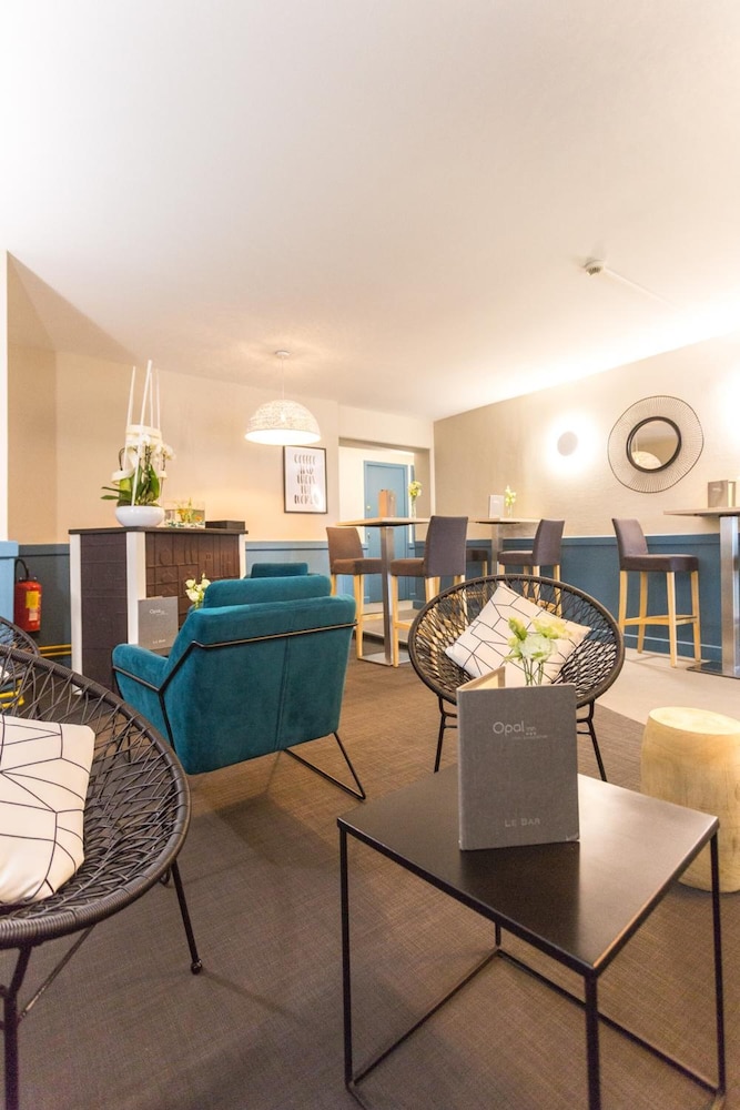 Hotel Opal Inn 16/35