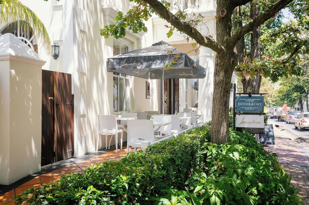 Eendracht Hotel 4/81