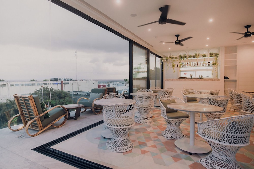 Calixta Hotel 33/50