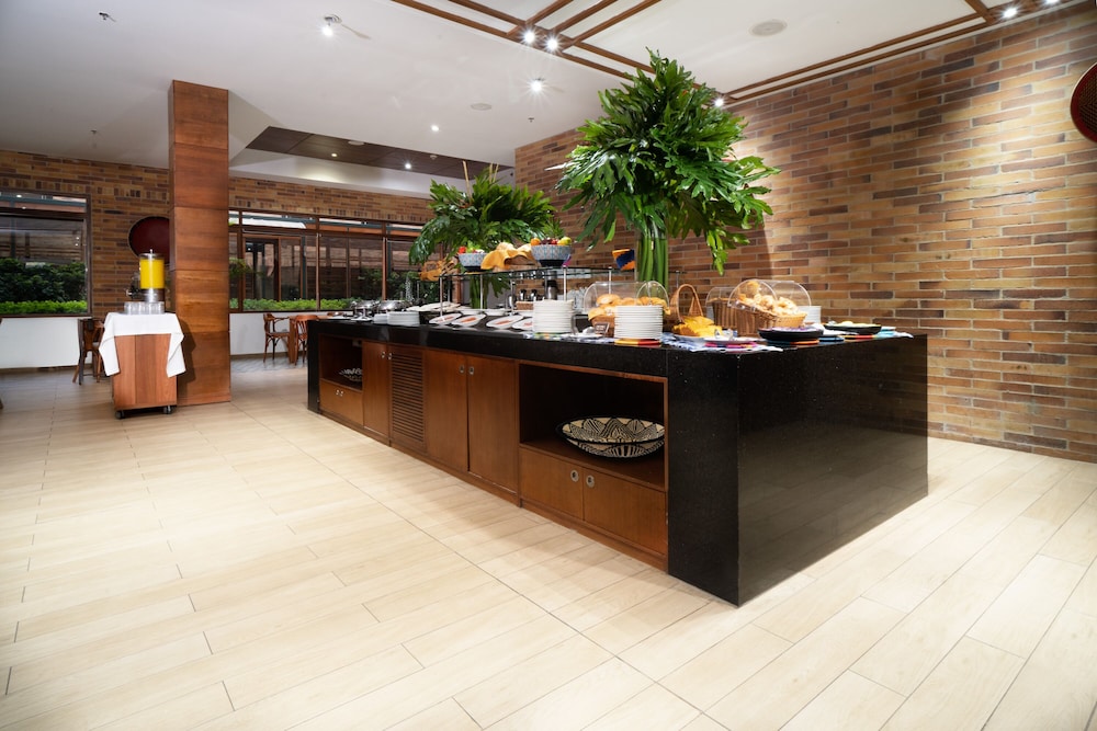 Lobby at Hotel Habitel Select, BOGOTA