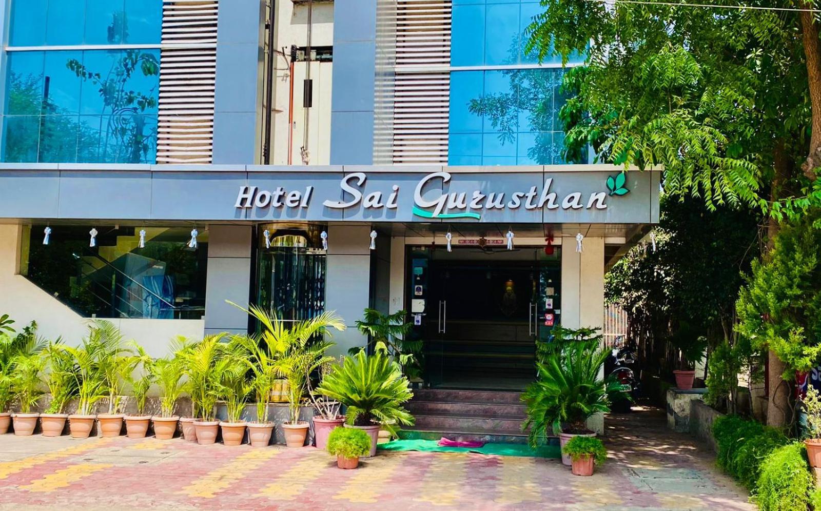 Hotel Sai Gurusthan 5/70