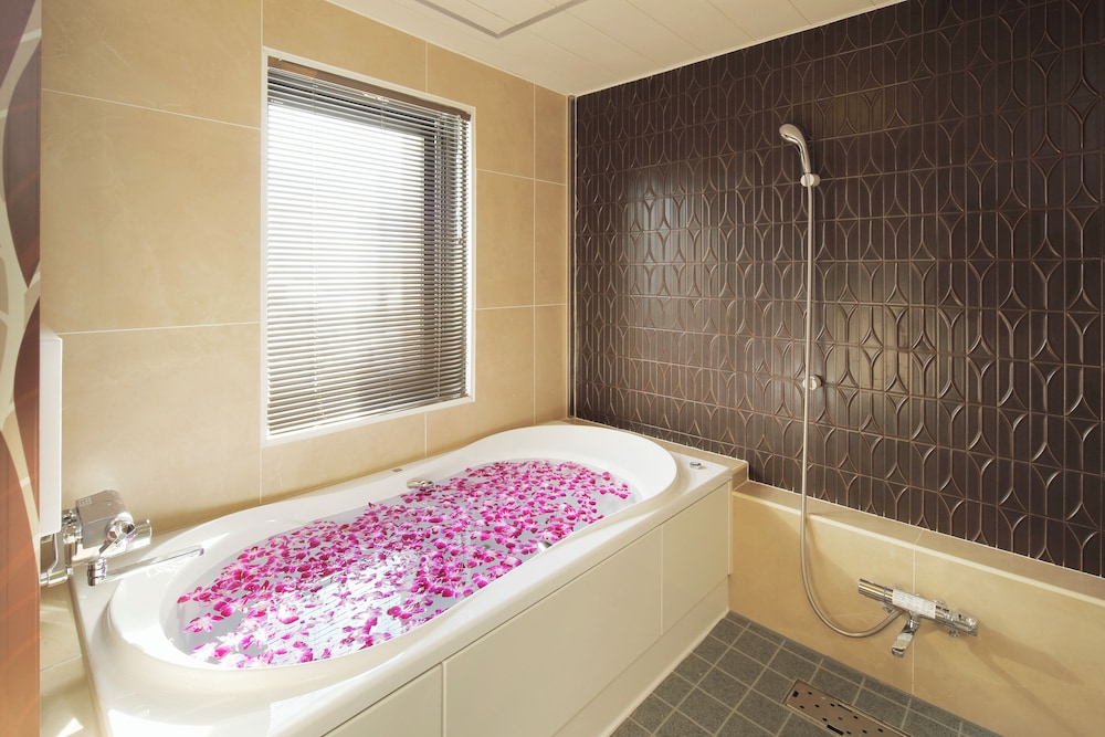 Hotel C-Stage - Adult Only 27/28