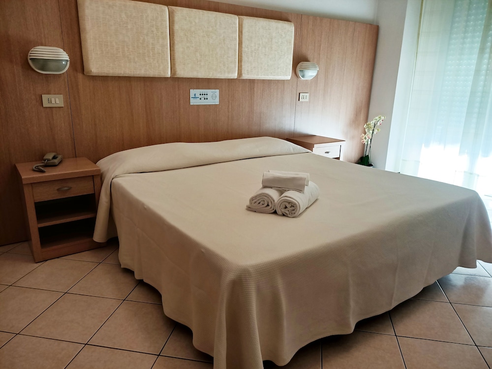 Hotel Cormoran 26/66