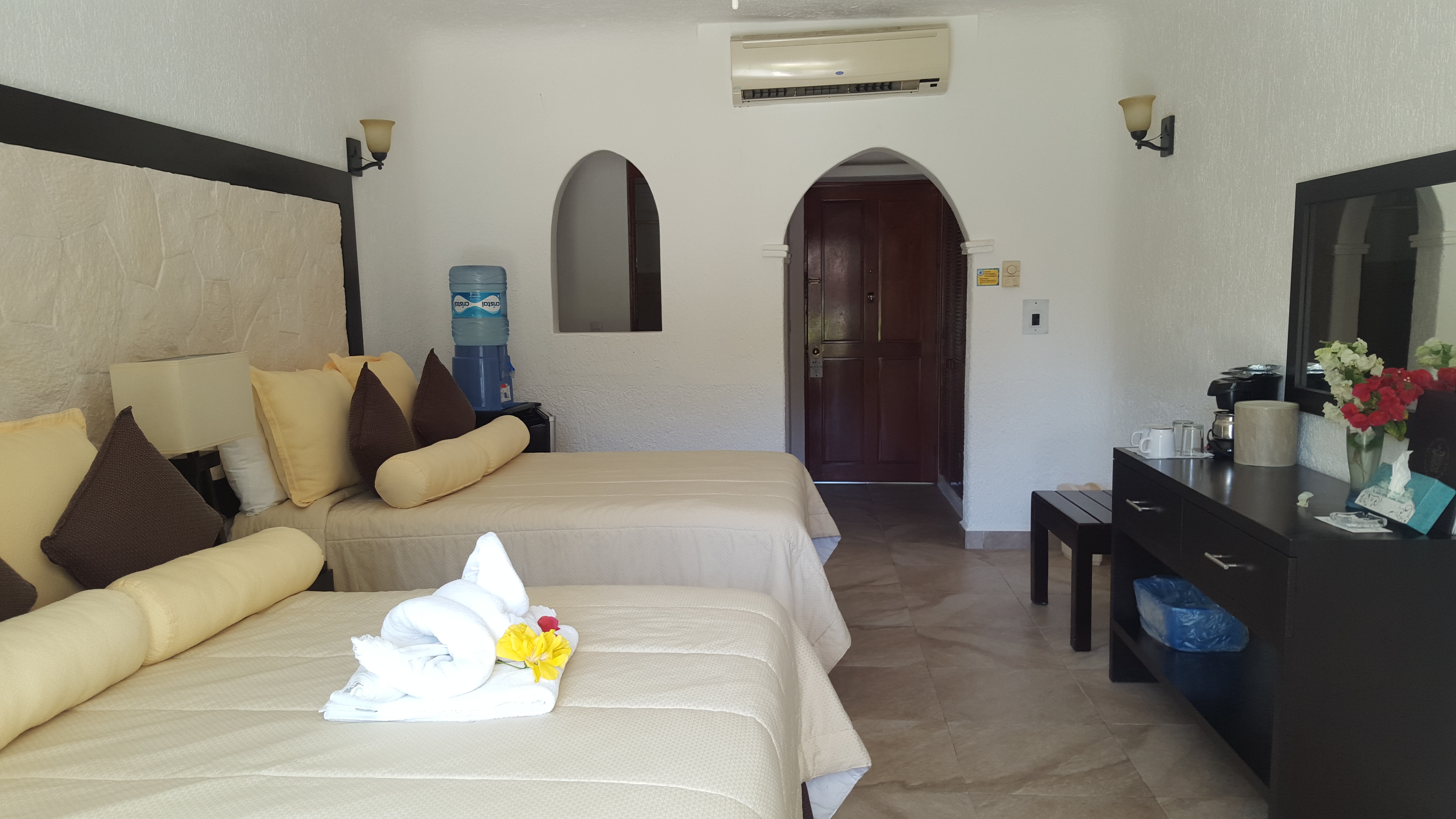 Hotel Akumal Caribe 7/24