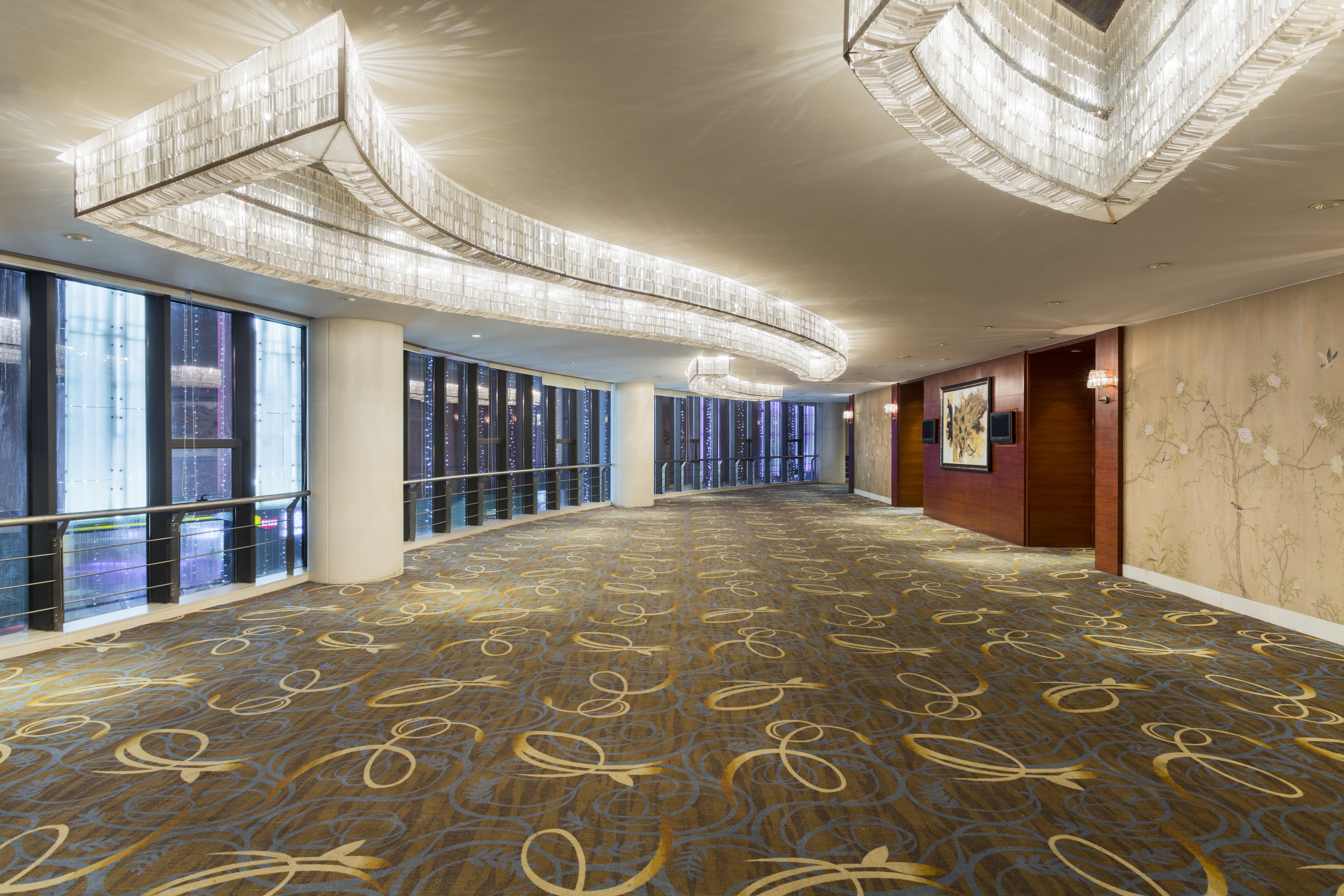 Holiday Inn Aqua City 72/76