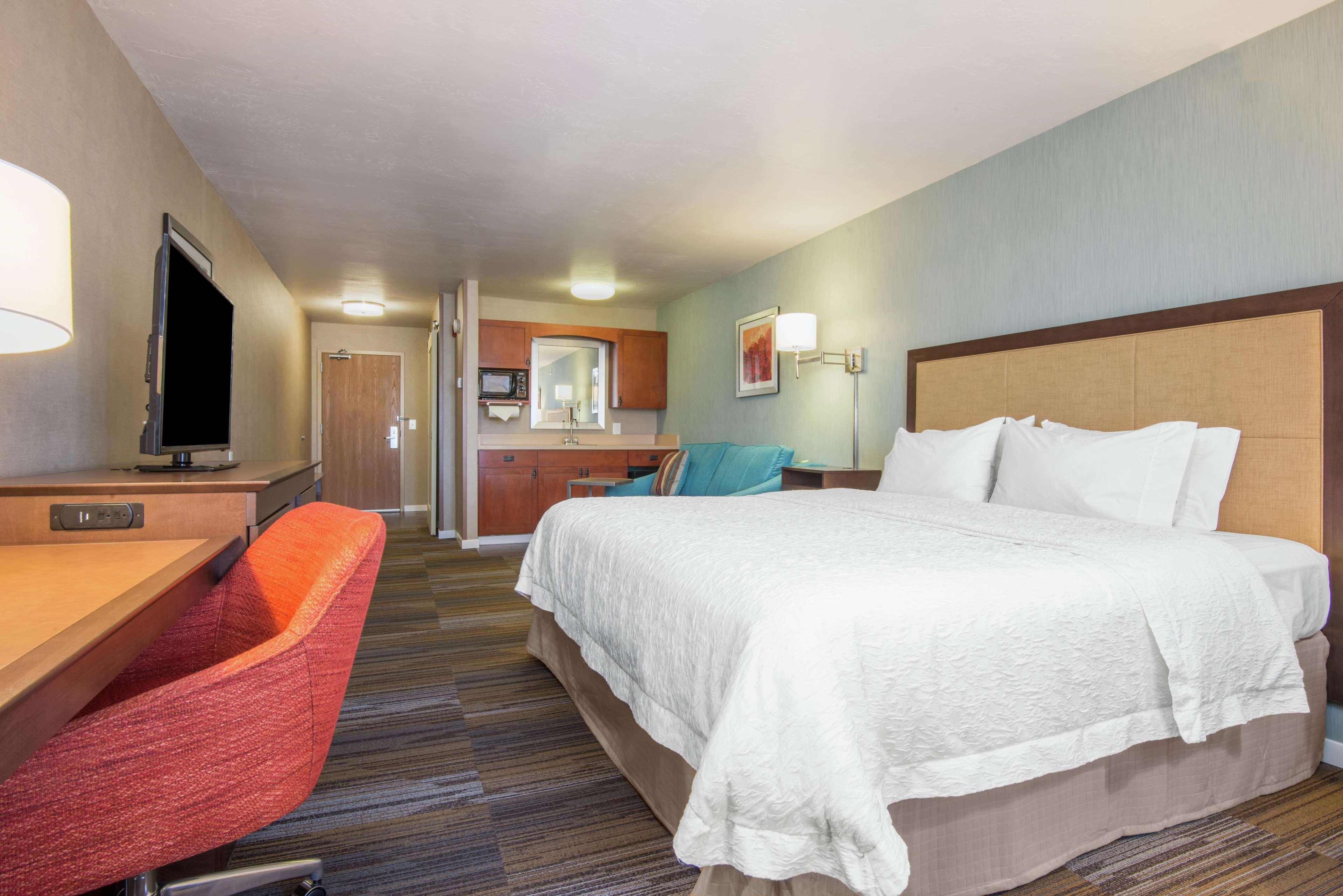 1 Bedroom, Suite, King Bed