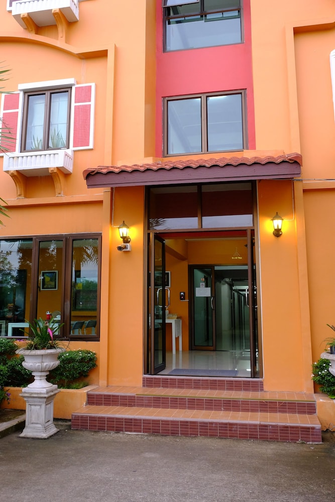 I-Home Residence And Hotel 2/67
