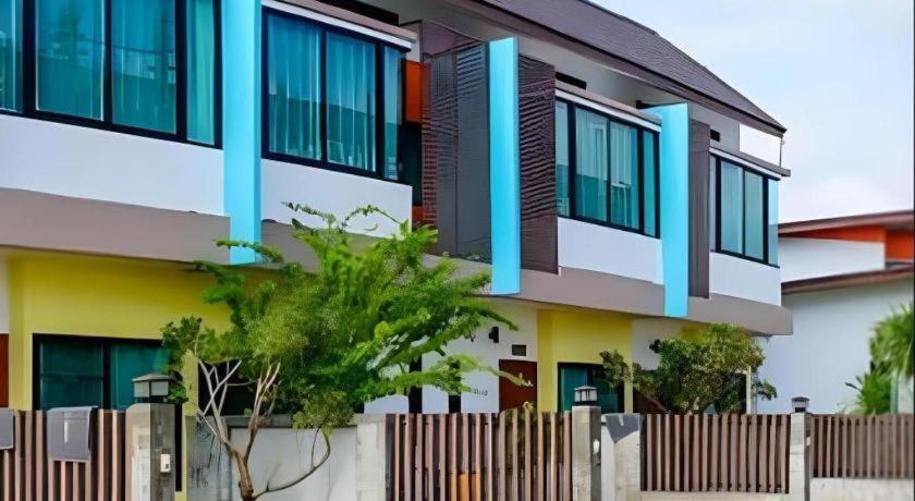 Baan Issara Korat 4/54